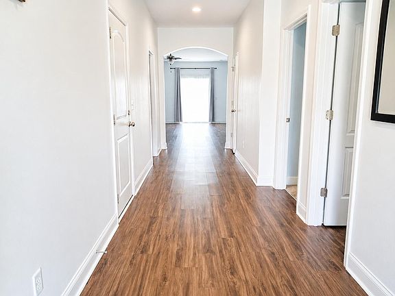 2nd image of 795 Curlew Cir