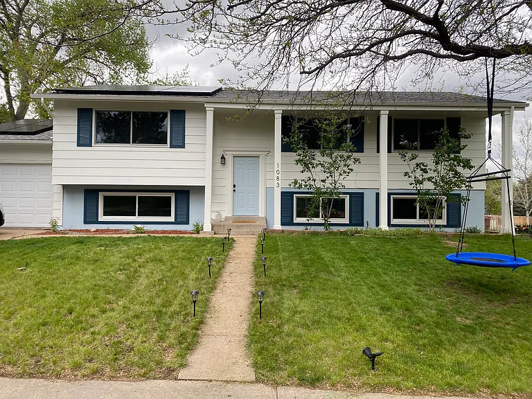 1083 E Fremont Cir N — Photo 30