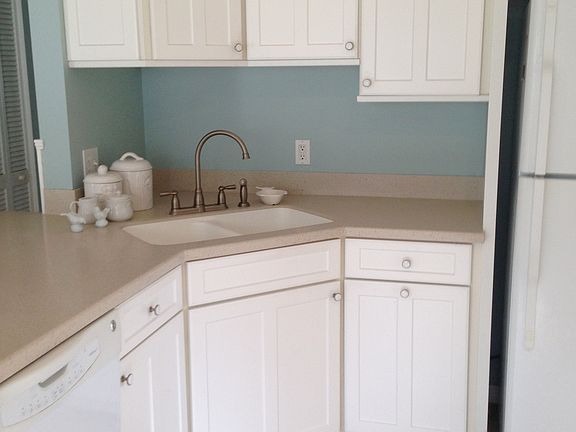 2nd image of 79 S Las Olas Dr