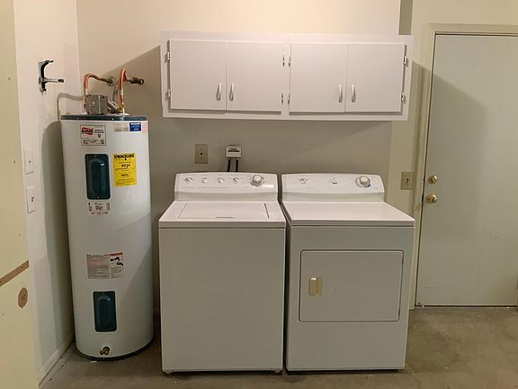 3rd image of 11009 W Canyon Creek Dr