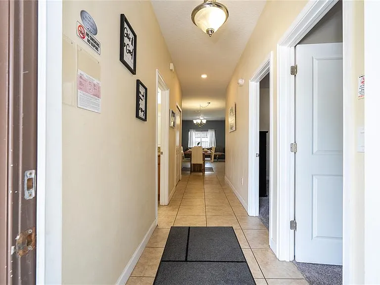 4908 Clock Tower Dr — Photo 42
