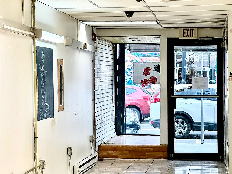 413 Central Ave #LEFT SIDE STORE — Photo 10