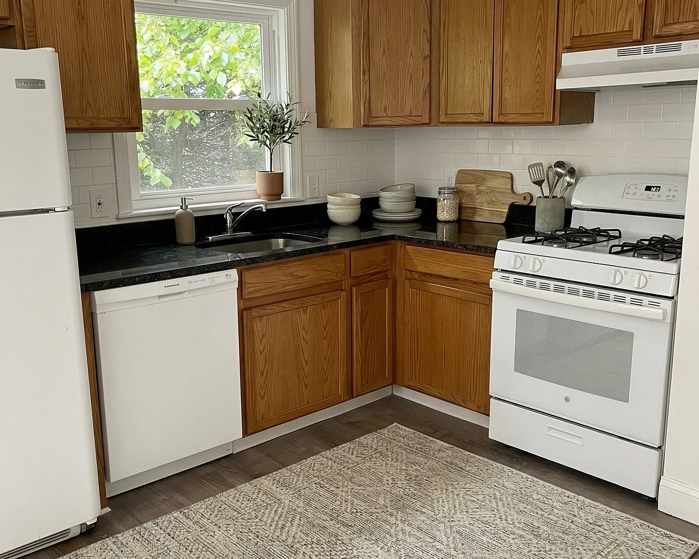 Upton St Apartments LLC — Photo 2