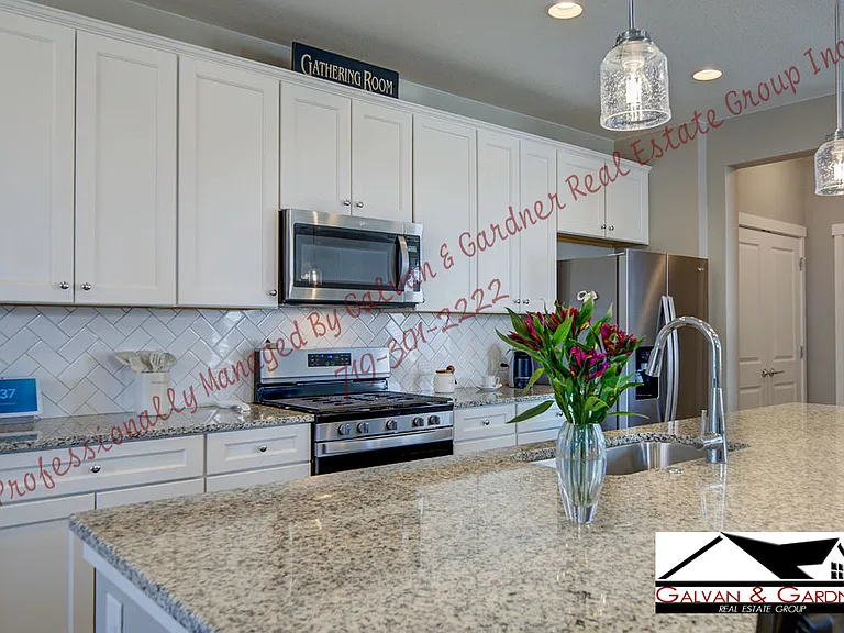2423 Pony Club Ln — Photo 51