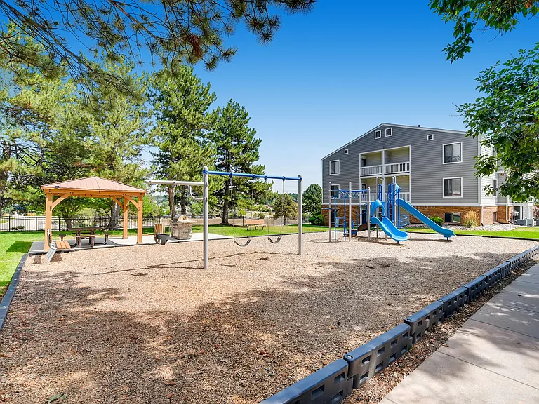 Villas at Holly | Centennial, Co. Apartments