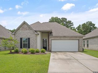 23411 Mango Dr, Denham Springs, LA 70726