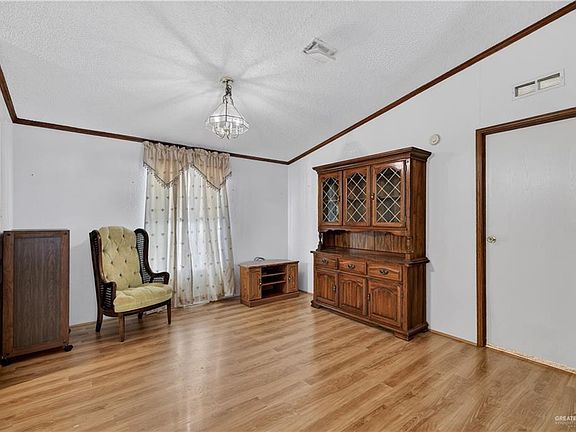 5th image of 405 Citrus Cir