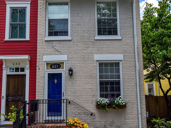 2nd image of 531 N Columbus St