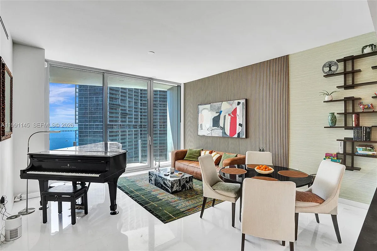 Building Photo - 300 Biscayne Boulevard Way #2106W