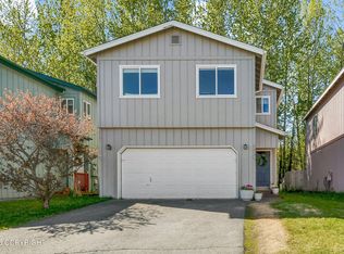 6526 Desiree Loop, Anchorage, AK 99519