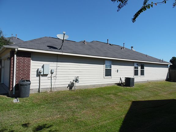 4th image of 1542 Weiland Manor Ln