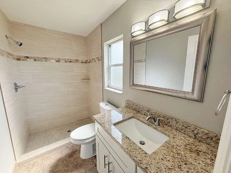 39 Fischer Ln — Photo 16