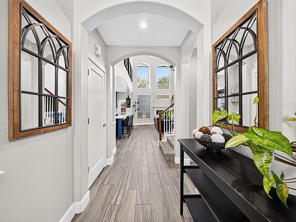 4th image of 25215 Piney Heights Ln