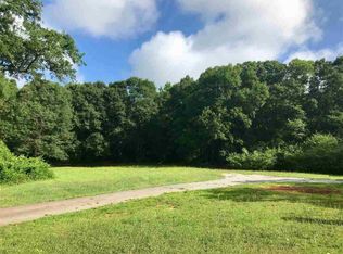 274 4th St, Boiling Springs, SC 29316