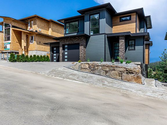 3rd image of 830 Westview Way #14