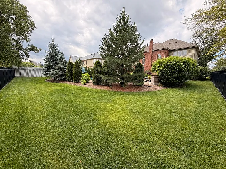 17133 Kerry Ave — Photo 29