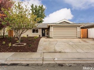 2000 Niantic Way, Sacramento, CA 95822