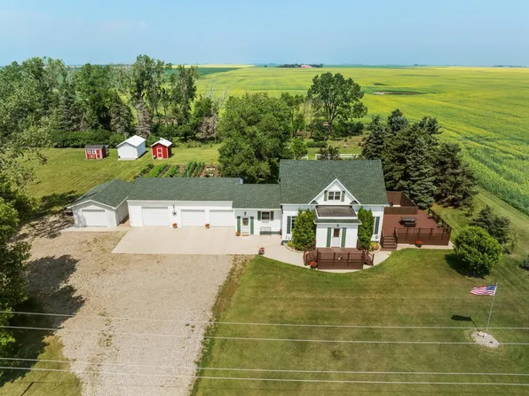 47000 422nd Ave NW, Kenmare, ND 58746