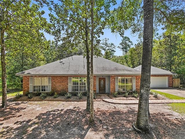1st image of 73230 Artesian Dr