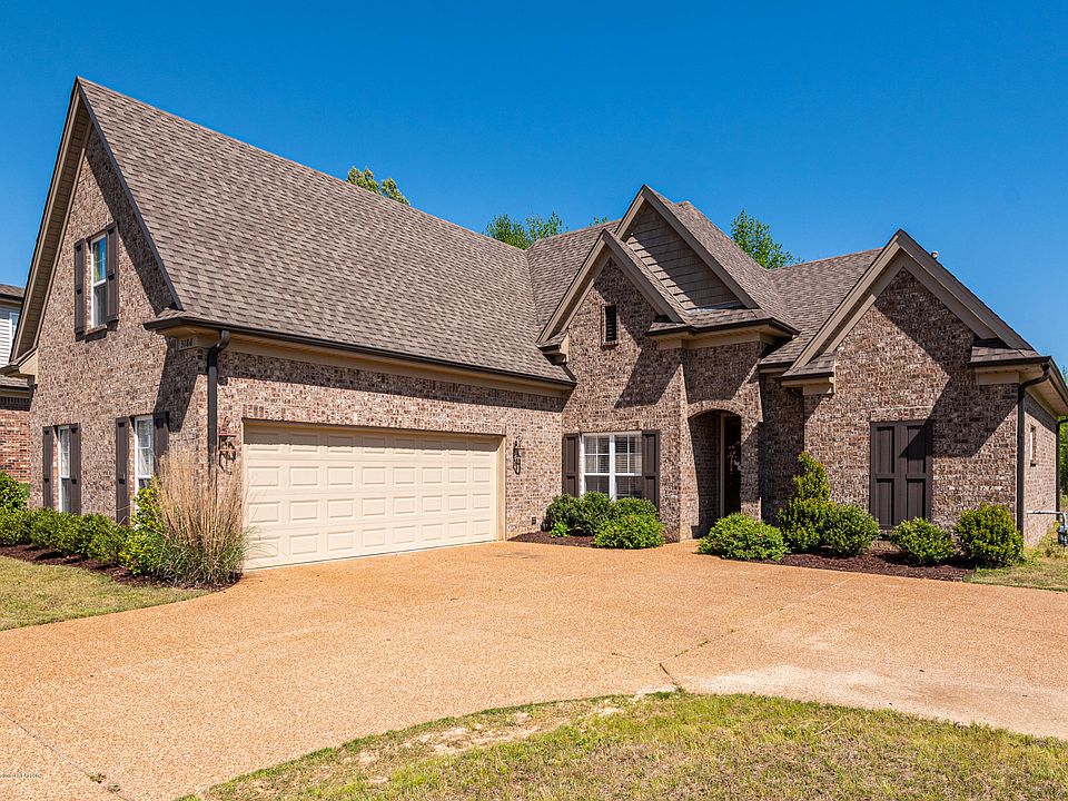 1st image of 3186 Vineyard Dr S