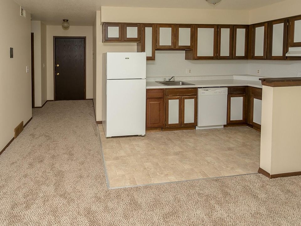 1st image of 5946 Jodie Ln APT 3