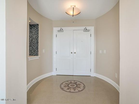 2nd image of 807 N 1st St #802