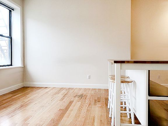4th image of 104 Sullivan St APT 23