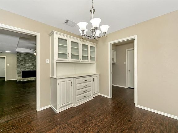 5th image of 813 Hunters Creek Dr