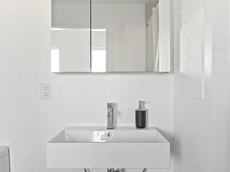 Bosco 1717 University Ave — Photo 153