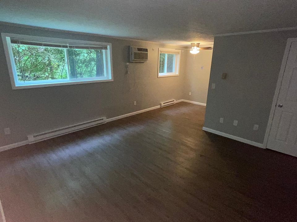 1st image of 822 Clough Pike #3