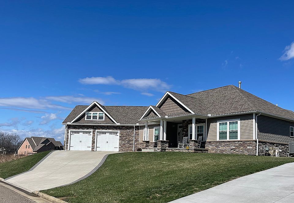 1st image of 106 Dipino Dr