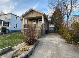 2412 Monroe Ave, Saint Albans, WV 25177