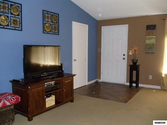 5th image of 6805 Canoe Hill Dr