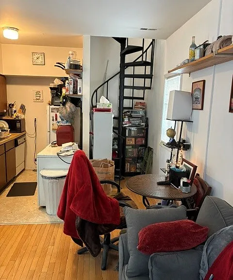 748 S 3rd St #2R — Photo 3