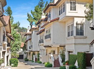 70 N Arroyo Blvd, Pasadena, CA 91105