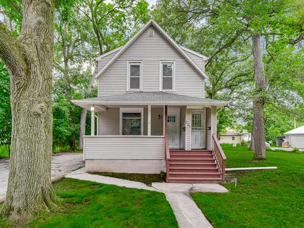 261 W Main St APT 1, Glenwood, IL 60425