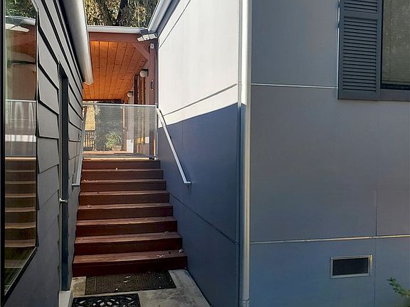 4th image of 2522 Bridle Trail Ln
