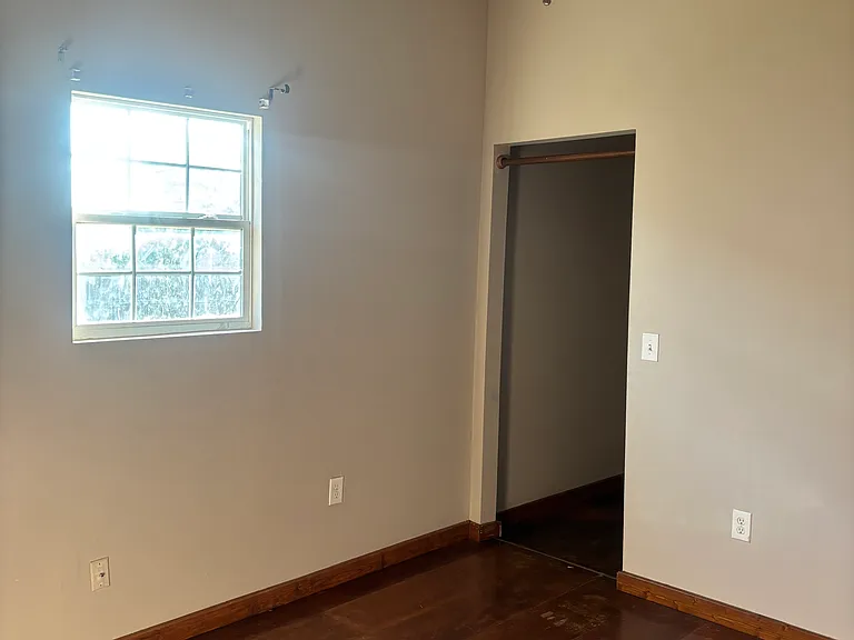 2515 Eagle St — Photo 19