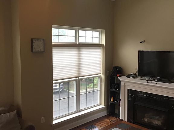 4th image of 209 Riverwalk Way #L132