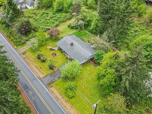 3rd image of 6131 Stampede Boulevard NW