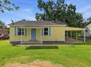 11590 S Foster Rd, San Antonio, TX 78223
