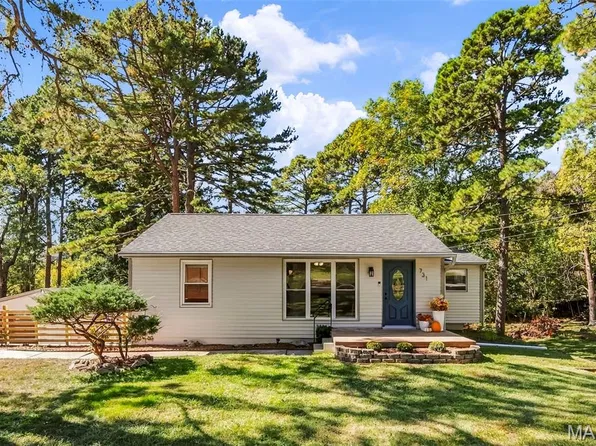 731 Beverly Ann Dr, Fenton, MO 63026