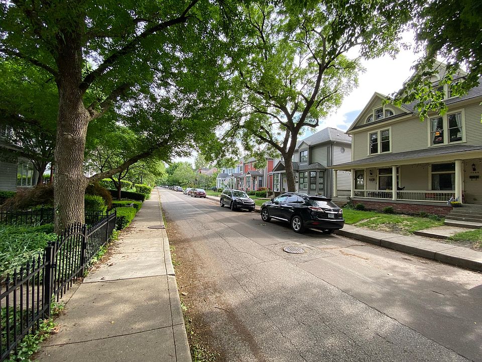 Front street