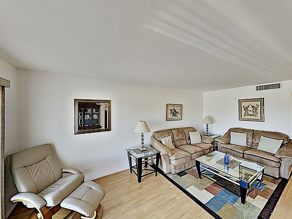 3rd image of 10730 W Tropicana Cir
