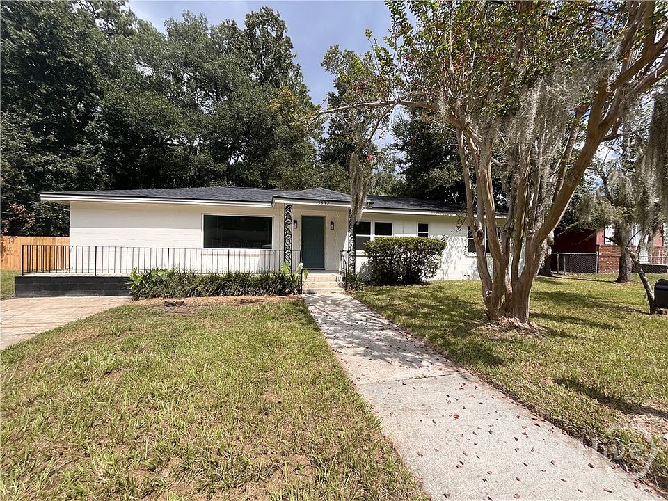 1st image of 2406 Bon Air Drive