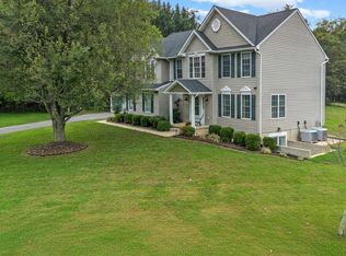 921 Lady Anne Ct SE, Mount Airy, MD 21771