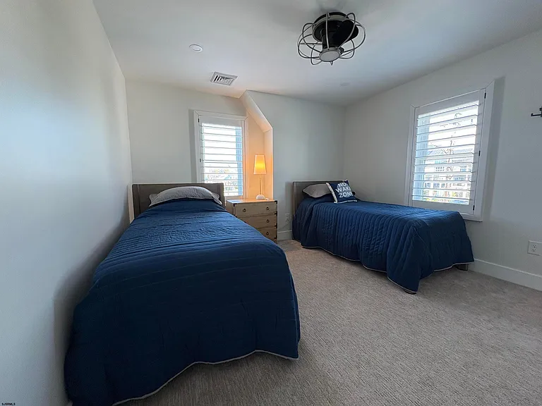 31 N Jasper Ave — Photo 17