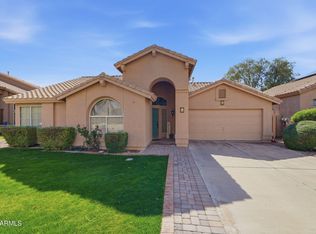 5823 W GARY Drive, Chandler, AZ 85226