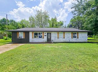 1025 8th Ave NW, Miami, OK 74354