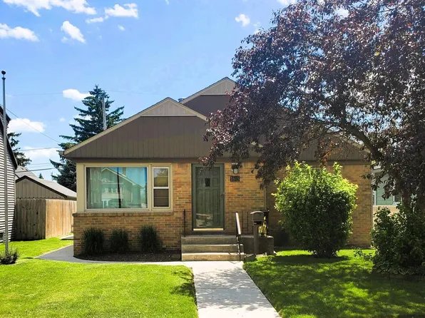1615 Minnesota AVENUE, South Milwaukee, WI 53172